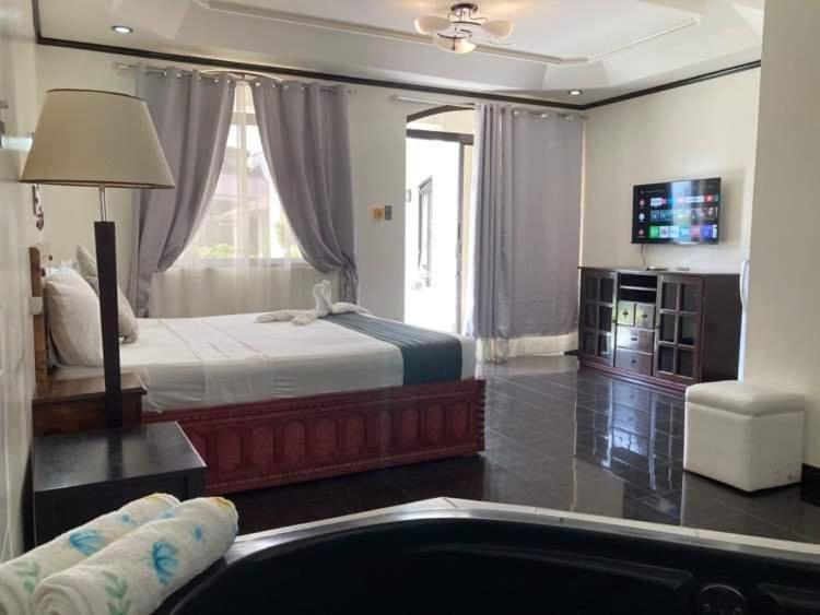 Ettamogah Hotel Inc. Pampanga Extérieur photo